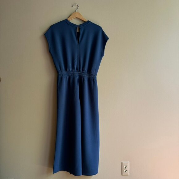 SPANX AirEssentials Cap Sleeve Cinched Jumpsuit Faded Indigo Petite Small - Picture 3 of 12